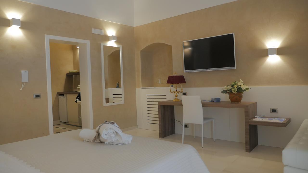 Borgo Marsala Bed & Breakfast Trani Ngoại thất bức ảnh